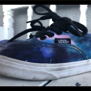 Little Kids’ Vans space-themed sneakers